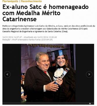 Editor da revista A Mira é homenageado com Medalha Mérito Catarinense