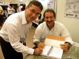 Livro: Topografia para Engenharia - Teoria e Prática de Geomática