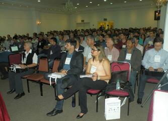 Seminário de G.I.R. e Registros Públicos - Retificação de Registro e Usucapião Administrativa lota auditório em Curitiba (PR) 